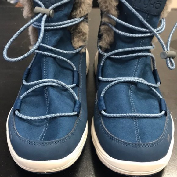 Ryka Aubonne Medium/Wide Sneakers - Picture 6 of 9